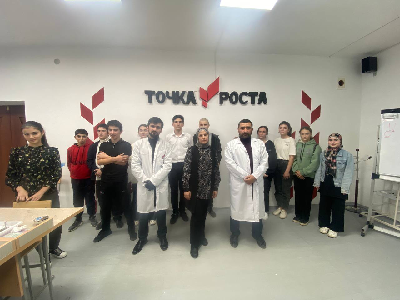 Практическое мероприятие для учащихся 8-ых классов на тему &amp;quot;Оксиды и их свойства&amp;quot;.