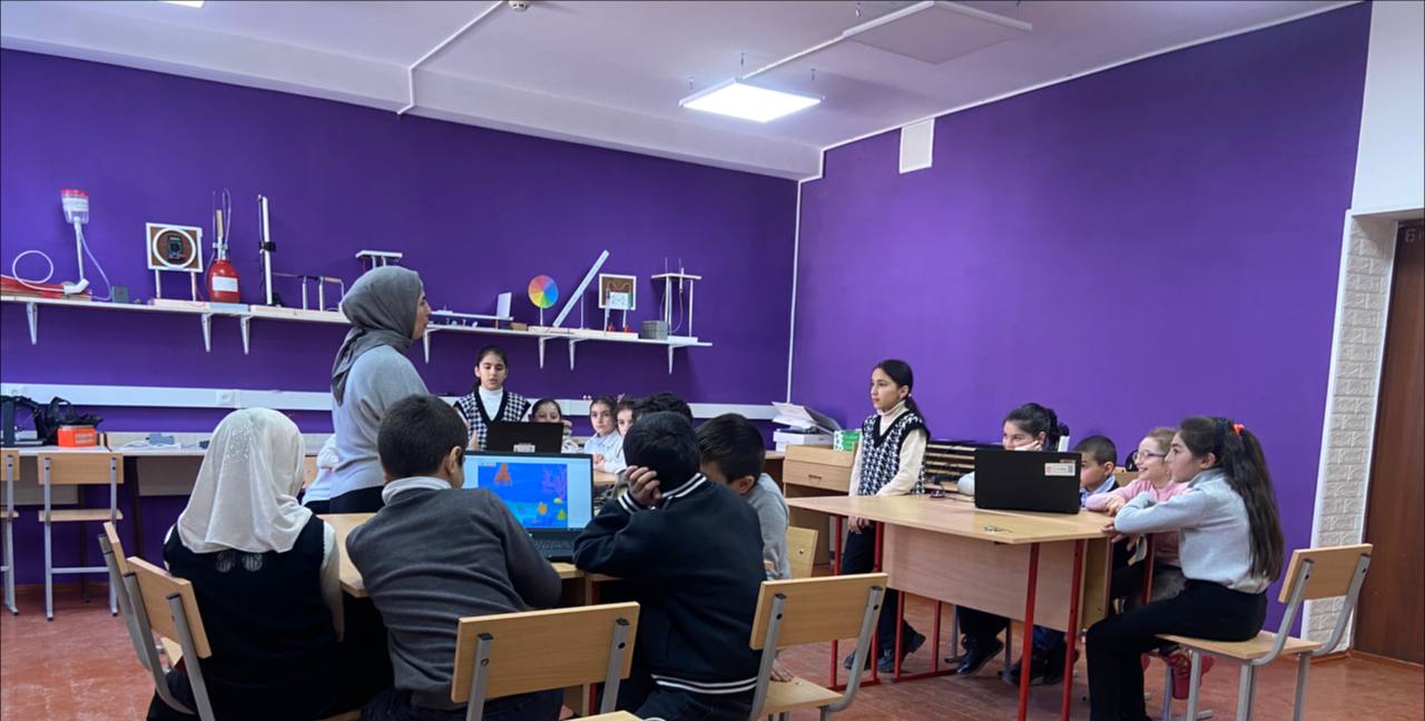 мастер-класс по программированию в среде Scratch для младших школьников.